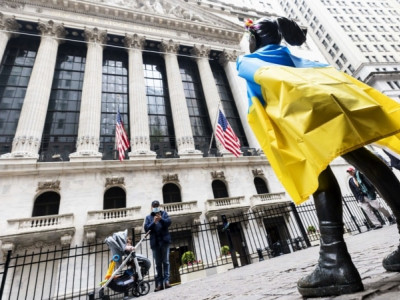 Сауалнама: Америкалықтардың көбі Украинаға көмекті күшейте түскенді қолдайды