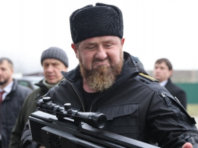 Шешенстан парламенті Рамзан Қадыровқа халық әкесі атағын берді