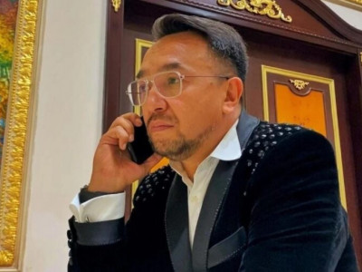 Әнші Нұрлан Албан өзін депутаттыққа ұсынды