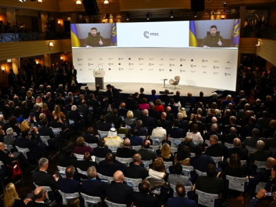 Украина мен Ресей бірін-бірі ядролық бопсамен айналысып отыр деп айыптады