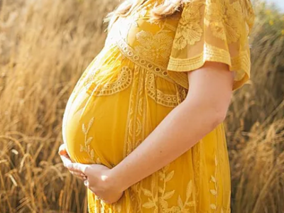 Жалаңаш әйелді ұру Кәрі семіз әйелдердің жыныстық қатынасы