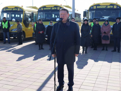 Қостанай оқушыларын су жаңа 28 автобус тасымайлдайды