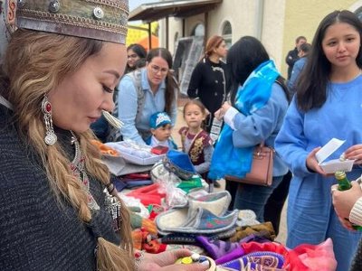 Жамбылдық қолөнершілердің бұйымдары АҚШ-тағы көрмелерге қойылды