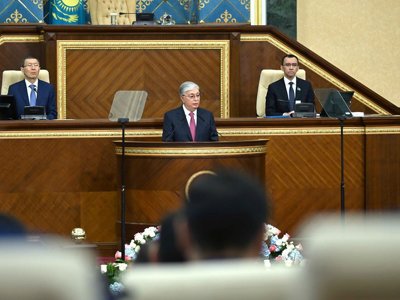  Тоқаев «Қазақстанға қауіп төндіруі мүмкін» деп айтатын кейбір саясаткерлер туралы айтты 