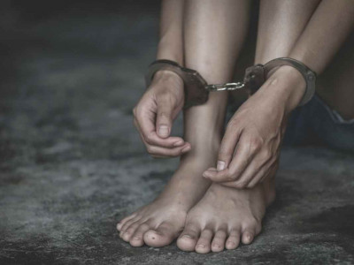 ШҚО-да шаруа қожалық басшысы 52 жастағы азаматты 15 ай бойы құлдықта ұстаған