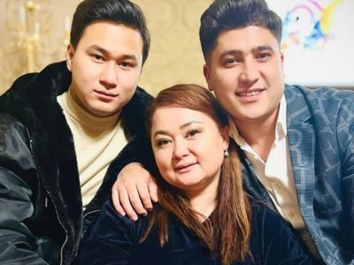 «Мен-ақ кінәлі болайын»: Роза Әлқожа ұлының үйленуіне қарсы шықты