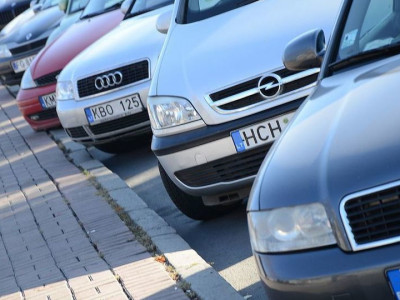  Депутаттар шетелдік көліктерді заңдастыру уақытын ұзартуды ұсынды 