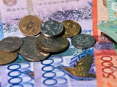Жамбыл облысында 80 жастағы қария 5 жасар қызға алма беріп, ұялы телефонын алып кеткен