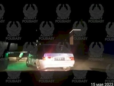 Алматы полицейлері мас жүргізушіні ұстады