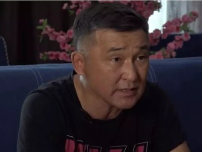«Бір тойда екі бөтелке іштім»: Актер Алмат Сақатов ішімдікке салынып кеткен кезін еске алды
