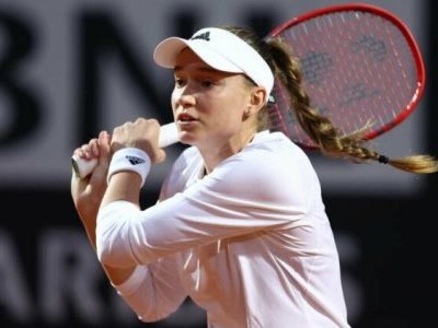 Елена Рыбакина сделала заявление о давлении после попадания в топ-5 мирового рейтинга