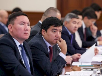 Премьер-Министр орта бизнес өкілдерімен кездесті