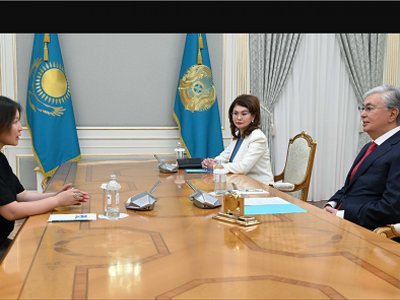 Мемлекет басшысы Самал Еслямованы қабылдады