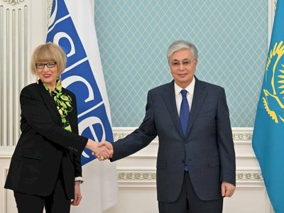 Мемлекет басшысы ЕҚЫҰ Бас хатшысы Хельга Шмидпен кездесті