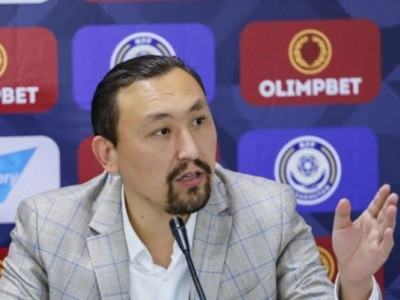 Белгілі комментатор қазақ тіліндегі команда атауларын орысшалап айтатындарды сын