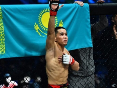 Асу Алмабаев UFC-дегі алғашқы бәсекесінде жеңіске жетті