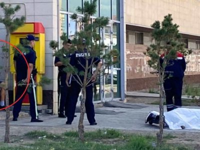 Астанада күдікті ер адамды өлтіріп, автобусқа мініп кетіп қалған