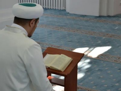 Құран естісем кейде көзіме жас келеді, бұл қалыпты жағдай ма?
