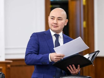 Өз сөзіне түсінік бере алмаған Қуантыров журналистке шүйлікті