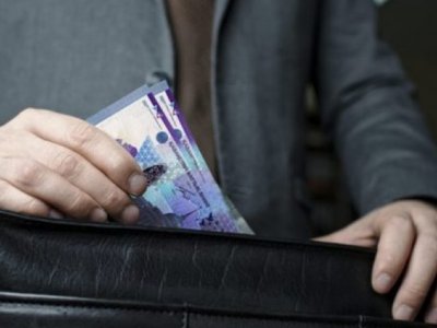Жетісу облысында медицина саласындағы шенеунік пара алды деген күдікке ілінді