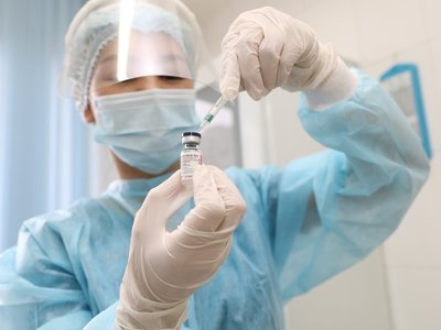 Алматы дәрігері балаларға арналған міндетті екпелерді тізіп берді