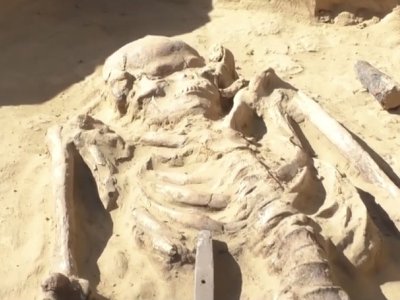 Атырау облысынан 5 ғасырда өмір сүрген жауынгердің мүрдесі табылды