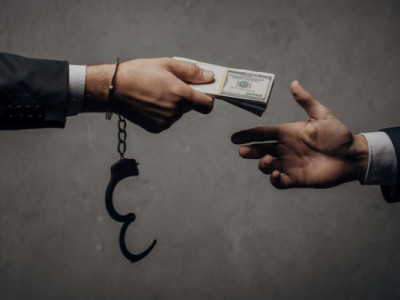 1,1 млрд теңгені жымқырған шенеуніктер кім?