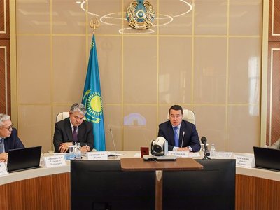 Әлихан Смайылов ШҚО-ны дамыту бойынша кеңес өткізді