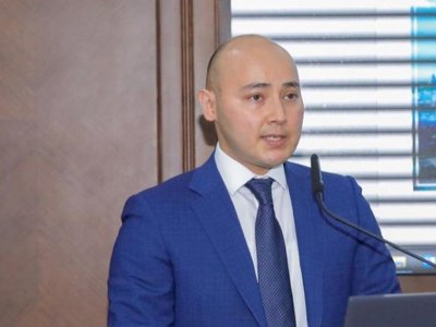 Қуантыровтың костюмі қанша тұрады?