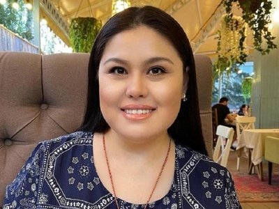 Сіз 15 секундқа тегін шығып бермейсіз ғой: Қазыбек Құрайыш әнін бермей қойды деген актрисаның басы дауға қалды