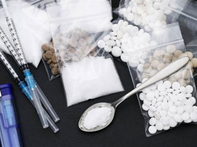 Заңсыз айналымдағы 37 тоннадан астам есірткі тәркіленді