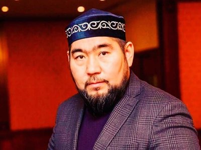 «Бір бума ақша ұстатты»: Балғынбек Имаш Болат Назарбаевтың әртістерге жомарт болғанын айтты