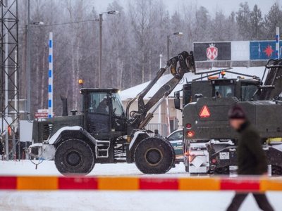 Финляндия Ресеймен шекарадағы бекеттердің тек біреуін ашық қалдырады