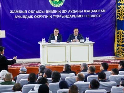 Облыс әкімі Шу ауданындағы ауылдықтардың мәселелерін тыңдады