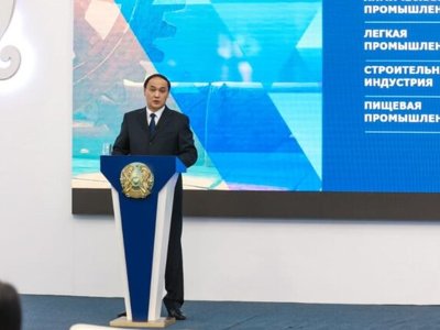 Ербол Қарашөкеев Жамбыл облысының дамуының негізгі көрсеткіштері туралы баяндады