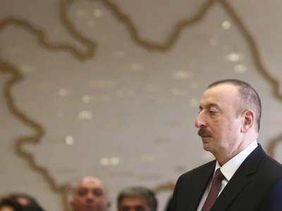 Әзербайжанда кезектен тыс президент сайлауы 7 ақпанда өтеді