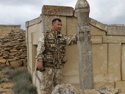 Ескі молаларға адам жерлеуге болмайды