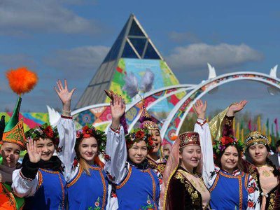 «Бір-бірмізге айтатын күн емес»: Алғыс айту күнінің маңызы туралы