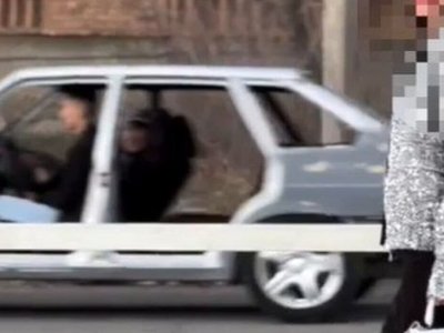 Автомобиль без дверей разъезжал по городу ВКО