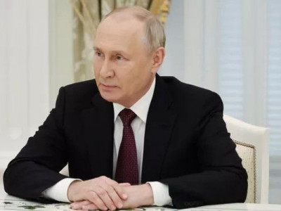 Қазақ жігіті Путиннің қолынан Еңбек ері атағын алыпты