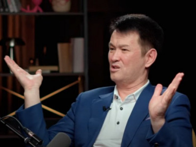 «Иттігімді кешірмеймін»: әнші Медеу Арынбаев не үшін өкінеді?