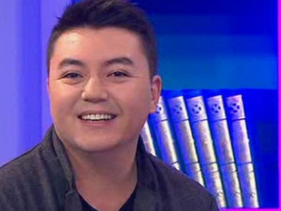 «Бүкіл әлемге танымал»: Алмас Кішкенбаев екінші әйелі туралы айтты