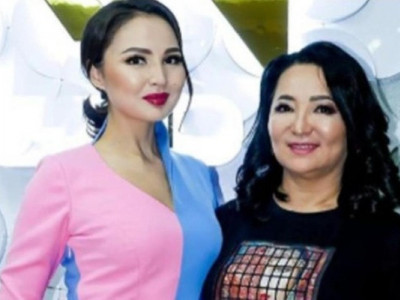 «Бүкіл «удобствоны» жасамау керек»: Гүлзира Айдарбекова келіндерімен қарым-қатынасында кеткен кемшілігін айтты