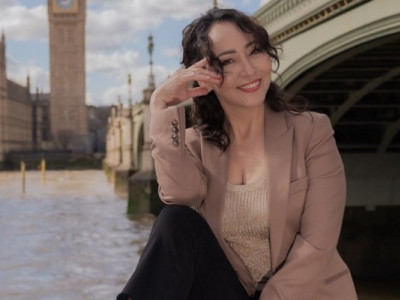 Айгүл Иманбаева алғаш рет неке қию сәтіндегі видеосын көпшілікке көрсетті