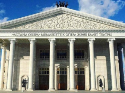 «Астана Опера» театры депутаттардан көмек сұрады