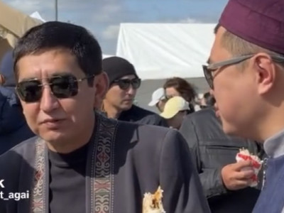 Дөнер жеген депутаттар қарапайымдылықтың үлгісін танытты