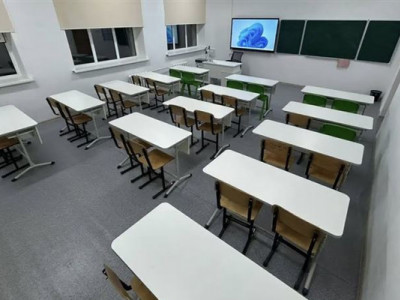 Астанада оқушы қыздарға қырындаған мұғалімнің үстінен қылмыстық іс қозғалды