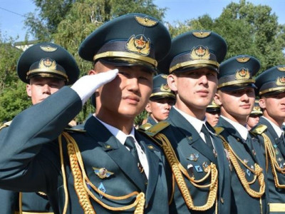 Қорғаныс министрлігі ЖОО-да тегін оқуға грант алған мерзімді әскери қызметшілерінің тізімін жариялады