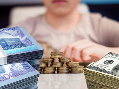 Ақша жоқ! Енді жаңа жылдық сыйақы болмайды