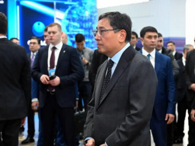 Ерболат Досаев Digital Almaty форумында инновациялық әзірлемелермен танысты